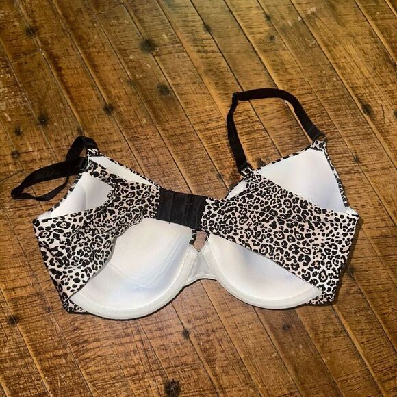 Victoria’s Secret cheetah perfect coverage 34D bra - Picture 2 of 3